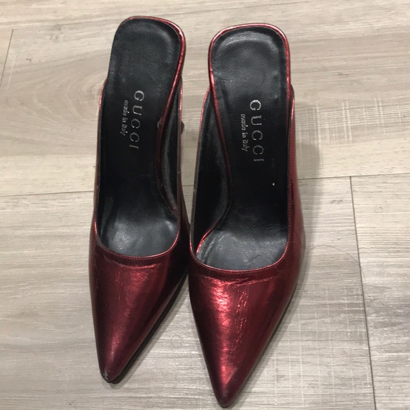 Gucci Shoes - Gucci vintage heels